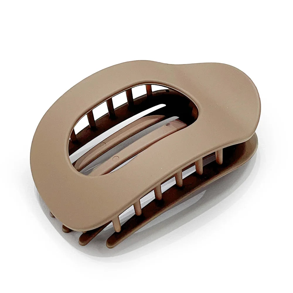 Κλιπ Μαλλιών Leopard Oval – Matte Acrylic Barrette